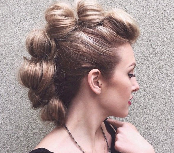 100 Incredible Hairstyles for Women with Hair Thinning Issues