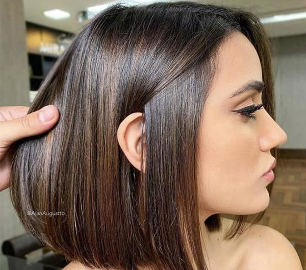 51.Shoulder-Length Haircut for Dark Hair